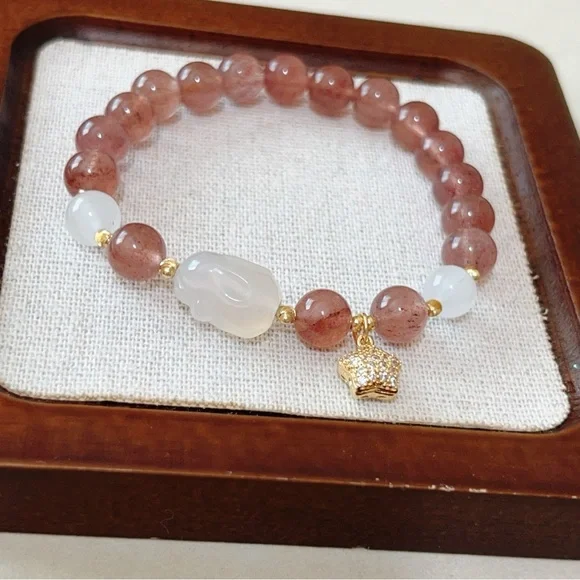 🖤 Handmade bracelet - Picture 2 of 4